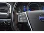 Volvo V60 T3 R-Design | Stoelverwarming | Trekhaak | Rondom parkeersensoren | High Performance Audio | Automaat |