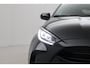 Toyota Yaris 1.5 Hybrid 130 Executive | €3.000,- Korting | Dodehoek detectie | Stoel-/stuurverwarming | Apple Carplay / Android Auto | Parkeersensoren voor/achter | 17 inch