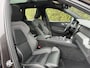 Volvo XC60 T8 Plug-in hybrid AWD Plus Dark | Panoramadak | Memory Stoelen | 360 camera | Trekhaak |