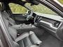 Volvo XC60 T8 Plug-in hybrid AWD Plus Dark | Panoramadak | Memory Stoelen | 360 camera | Trekhaak |