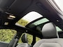 Volvo XC60 T8 Plug-in hybrid AWD Plus Dark | Panoramadak | Memory Stoelen | 360 camera | Trekhaak |