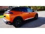 Peugeot 2008 1.2 PureTech GT Pack Elek. Stoel met Massage | Focal | Stoelverwarming | Leder | Camera | LED | 18" Lichtmetaal | Climate | Achteruitrijcamera | Afwijkende dakkleur | Airco (automatisch)
