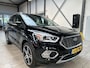 Ford Kuga 1.5 EcoBoost 150pk Vignale | Dealer onderhouden | Trekhaak | Winterpack | Cruise | Clima | Elektr. stoelen + memory | Camera | Dodehoek Detectie |