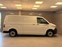 Volkswagen Transporter 2.0 TDI L2H1 | 2 x SCHUIFDEUR | NAVI | CRUISE | TREKHAAK |