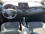Toyota C-HR / C-HR+ 1.8 Hybrid Style | Navigatie | Apple CarPlay/Android auto | Achteruitrijcamera | Stoel en stuurverwarming