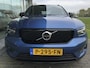 Volvo XC40 Recharge P8 AWD R-Design | Rijklaar incl 12 mnd Bovag | SoH 99% Panoramadak 360 camera Warmtepomp Trekhaak