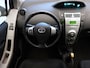 Toyota Yaris 1.3-16V VVT-i 87pk "Sol" 5d. 100% Onderhoud!