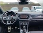 Volkswagen T-Roc 1.5 TSI Sport Climate control | LM-velgen | Navigatie | Parkeercamera | AutoHold | Schuif/kanteldak | Cruise control