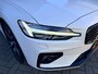 Volvo V60 2.0 D4 R-Design