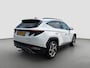 Hyundai Tucson 1.6 T-GDI PHEV 265pk Comfort Smart 4WD | Climate | Camera | Carplay | Keyless | Navigatie | Full - Led | Elek. Klep | Winterpakket | 19" Lichtmetaal | Krell Audio | Digitale Cockpit | Parkeer Assistent | Adapt. Cruisecontrol