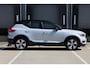 Volvo XC40 T4 Recharge R-Design Expression | Semi elektrische trekhaak | Achteruitrijcamera | Adaptieve cruise control | Keyless | 18 inch Lichtmetalen velgen