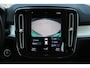 Volvo XC40 T4 Recharge R-Design Expression | Semi elektrische trekhaak | Achteruitrijcamera | Adaptieve cruise control | Keyless | 18 inch Lichtmetalen velgen
