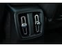 Volvo XC40 T4 Recharge R-Design Expression | Semi elektrische trekhaak | Achteruitrijcamera | Adaptieve cruise control | Keyless | 18 inch Lichtmetalen velgen