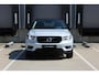 Volvo XC40 T4 Recharge R-Design Expression | Semi elektrische trekhaak | Achteruitrijcamera | Adaptieve cruise control | Keyless | 18 inch Lichtmetalen velgen