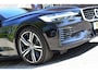 Volvo V60 2.0 T6 Twin Engine AWD R-Design Trekhaak | Panoramadak | Carplay | Adapt cruise | Keyless
