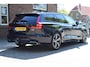 Volvo V60 2.0 T6 Twin Engine AWD R-Design Trekhaak | Panoramadak | Carplay | Adapt cruise | Keyless