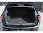 Volkswagen Golf 1.5 eTSI R-Line | Pano | Stoel/Stuurverwarming | ACC | Camera | Keyless | HUD | Rijklaar