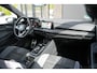 Volkswagen Golf 1.5 eTSI R-Line | Pano | Stoel/Stuurverwarming | ACC | Camera | Keyless | HUD | Rijklaar