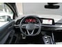Volkswagen Golf 1.5 eTSI R-Line | Pano | Stoel/Stuurverwarming | ACC | Camera | Keyless | HUD | Rijklaar