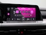 Volkswagen Golf 1.0 eTSI Life | Automaat | Stoel - Stuur Verwarming | Navigatie | Apple CarPlay/ Android Auto | Parkeersensoren | LMV | LED |