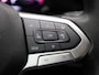 Volkswagen Golf 1.0 eTSI Life | Automaat | Stoel - Stuur Verwarming | Navigatie | Apple CarPlay/ Android Auto | Parkeersensoren | LMV | LED |