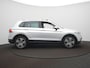 Volkswagen Tiguan 1.4 TSI Ehybrid Automaat - IQ light - Panoramisch schuif-kanteldak - ACC - Navigatie - Camera - Park Assist