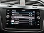 Volkswagen Tiguan 1.4 TSI Ehybrid Automaat - IQ light - Panoramisch schuif-kanteldak - ACC - Navigatie - Camera - Park Assist