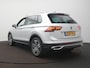 Volkswagen Tiguan 1.4 TSI Ehybrid Automaat - IQ light - Panoramisch schuif-kanteldak - ACC - Navigatie - Camera - Park Assist