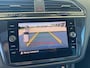 Volkswagen Tiguan 2.0 TSI 4Motion R-Line - Pano - Trekhaak - Navi - Camera - Stoelverwarming - Rijklaar