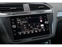 Volkswagen Tiguan 2.0 TSI 4Motion R-Line - Pano - Trekhaak - Navi - Camera - Stoelverwarming - Rijklaar