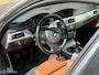 BMW 3-Serie Touring 320i LCI 170PK M-Pakket ORG NED Sportstoelen Stoelverwarming Trekhaak