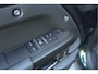 Land Rover Defender 5.0 P525 90 V8 | British Racing Green | Grijs kenteken | Koelvak | Elektrische trekhaak |