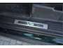 Land Rover Defender 5.0 P525 90 V8 | British Racing Green | Grijs kenteken | Koelvak | Elektrische trekhaak |