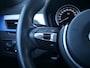 BMW X2 sDrive18i High Executive 141 Pk Automaat Navi / Pano-dak / M-Pakket / 19 inch / Stoelverwarming
