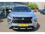 Mitsubishi Eclipse Cross 2.4-188pk PHEV 'Instyle'. Zeer nette en luxe Mitsubishi Eclipse plug-in-hybride, slechts 61.424km ! Autm. airco dual, adapt. cruise cntrl, Apple carplay/Android auto, trekhaak, telefoonvoorb., stoel- en achterbankverw., camera v+a, LED verl. etc. etc.