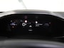 Peugeot 2008 1.2 Hybrid 145PK Allure | 1ste eigenaar | AppleCarPlay/AndroidAuto | Climate Control | Adaptive Cruise Control | 360'Camera | Keyless | FULL LED | Navigatie | LMV | Parkeersensoren | Privacy Glass | Isofix |