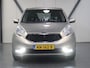 Kia Venga 1.4 CVVT DynamicPLusLine | 1ste eigenaar | Armsteun | Bluetooth | Camera | Climate Control | Cruise Control | LED | Navigatie | Parkeersensoren | Isofix | Privacy Glass |