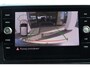 Volkswagen T-Roc 1.5 TSI R-Line Afneembare trekhaak Digital cockpit, R-Line in- en exterieur, achteruitrijcamera, navigatie, spiegel pakket, park assist, light assist, LED plus, adaptieve cruise control (acc), licht & regensensor, climatronic, draadloos Apple Carplay / Android Auto, sport comfort stoelen, ambiente verlichting, 17" 'Valencia' LMV