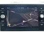 Volkswagen T-Roc 1.5 TSI R-Line Afneembare trekhaak Digital cockpit, R-Line in- en exterieur, achteruitrijcamera, navigatie, spiegel pakket, park assist, light assist, LED plus, adaptieve cruise control (acc), licht & regensensor, climatronic, draadloos Apple Carplay / Android Auto, sport comfort stoelen, ambiente verlichting, 17" 'Valencia' LMV