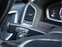 Volvo XC60 2.4 D5 R-Design Navi /Leder / Pano / Trekh / Stoelverw / Harman Kardon BTW AUTO / 5 Cilinder / AWD /