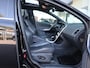 Volvo XC60 2.4 D5 R-Design Navi /Leder / Pano / Trekh / Stoelverw / Harman Kardon BTW AUTO / 5 Cilinder / AWD /