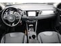 Kia Niro Hybrid 1.6 GDi DynamicLine | Achteruitrijcamera | Afneembare Trekhaak | Metaalkleur