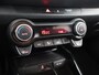 Kia Stonic 1.0 T-GDi DYNAMICPLUSLINE + TREKHAAK | STOELVERW. | CAMERA | 17 INCH | CARPLAY | KEYLESS