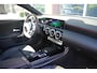 Mercedes-Benz A-klasse 200 Business Solution AMG Wide screen Pano Dak