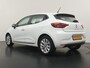 Renault Clio TCe 100 Zen | Navigatie | Parkeersensoren | Lichtmetalen velgen |