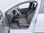 Renault Clio TCe 100 Zen | Navigatie | Parkeersensoren | Lichtmetalen velgen |