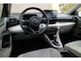 Toyota Yaris 1.5 Hybrid Bi-Tone | Camera | Carplay | Automaat! |