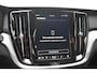 Volvo V60 T6 350PK Automaat Plug-in Hybrid Essential Bright / Navigatie / Adaptive cruise control / Leren bekleding / Achteruitrijcamera / Stuur & Stoelverwarming / Stoelverwarming achter / Trekhaak