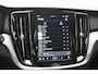 Volvo V60 T6 350PK Automaat Plug-in Hybrid Essential Bright / Navigatie / Adaptive cruise control / Leren bekleding / Achteruitrijcamera / Stuur & Stoelverwarming / Stoelverwarming achter / Trekhaak