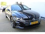 Volkswagen Arteon Shooting Brake 1.4 TSI eHybrid R-Line Business+ | Incl. 12 maanden Garantie | Panorama dak | Elektrisch wegklapbare trekhaak | Stoelverwarming voor + achter | Stuurverwarming | 360* Camera | Dodehoeksensoren | Adaptieve cruise | Keyless entry/start | Elektrisch verstelbare stoelen met memory | Elektrische kofferbakklep | Apple CarPlay/Android Auto | Dodehoeksensoren | Standkachel | Automatisch inparkeren |